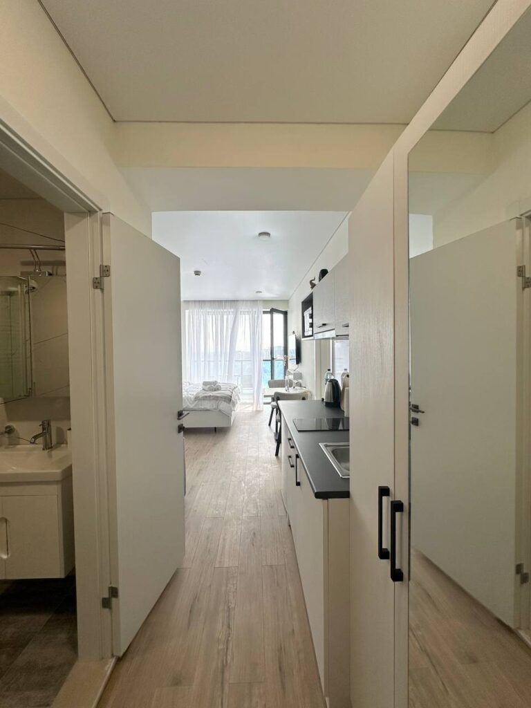 Secondary listing MSG14911