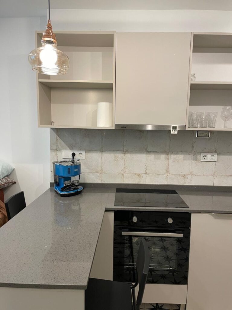 Secondary listing MSG14984