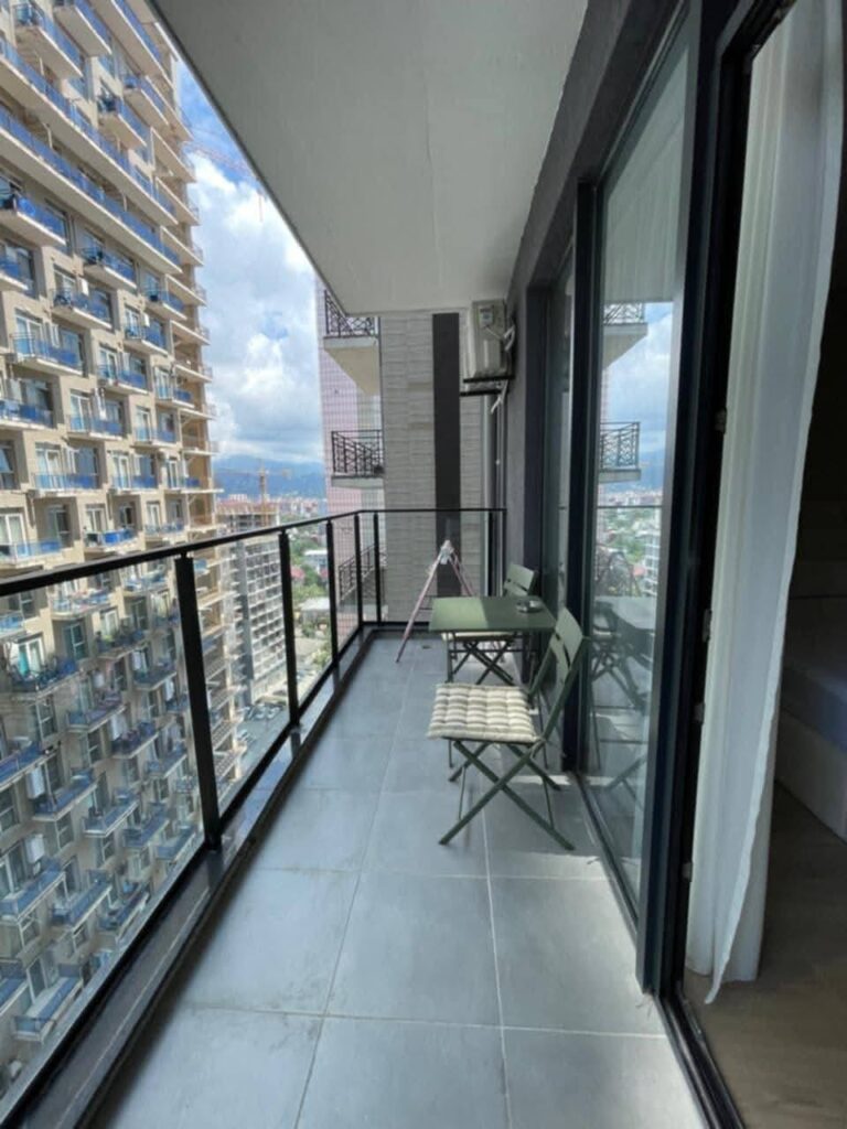 Secondary listing 65484660