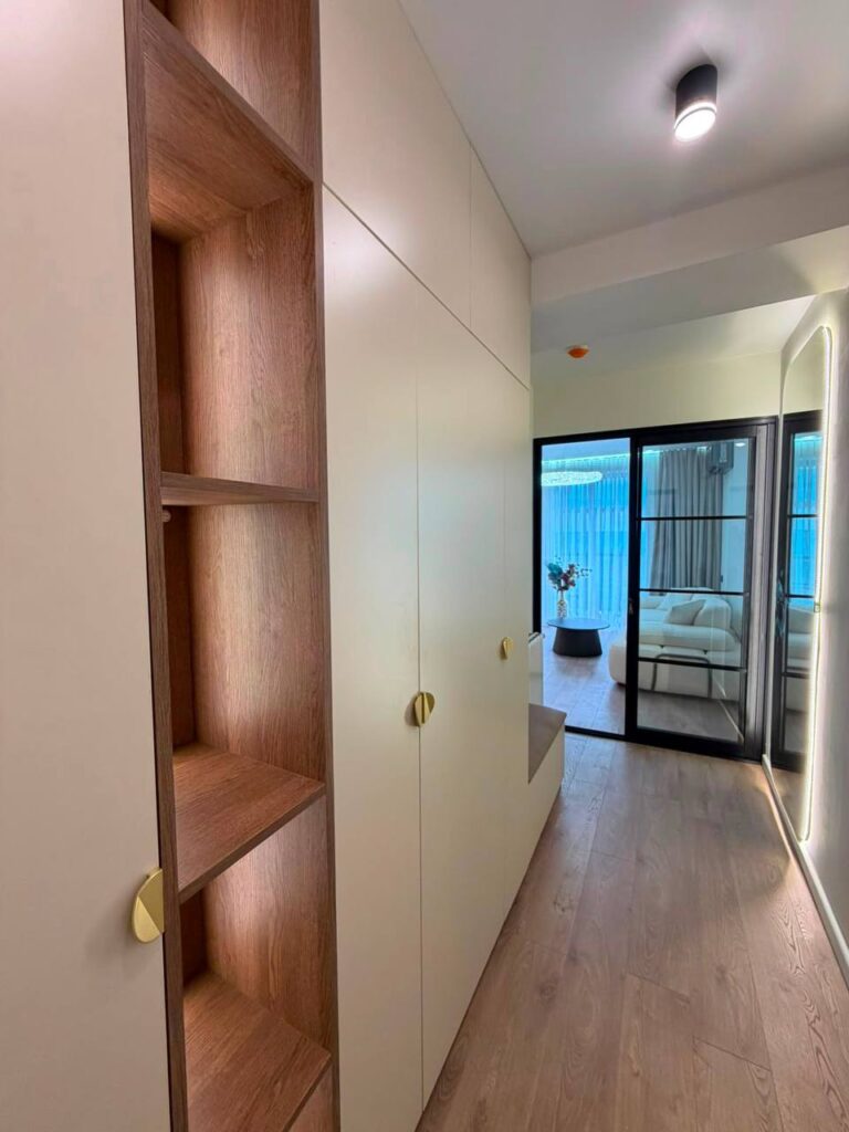 Secondary listing MSG15228
