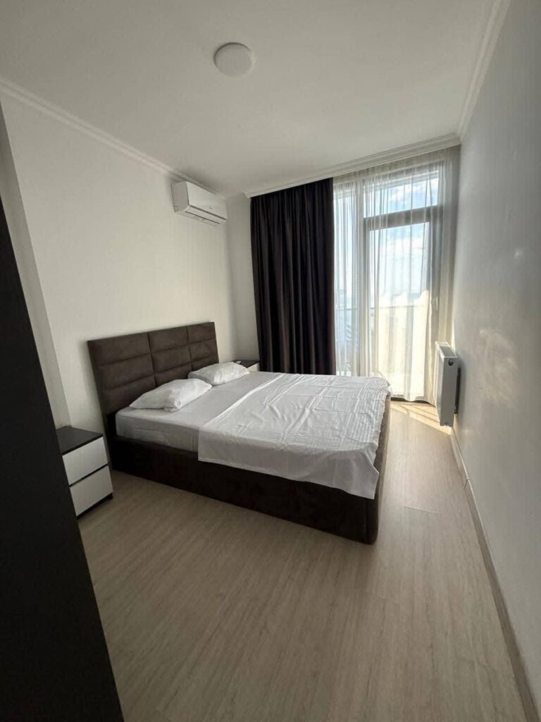 Secondary listing MSG15270