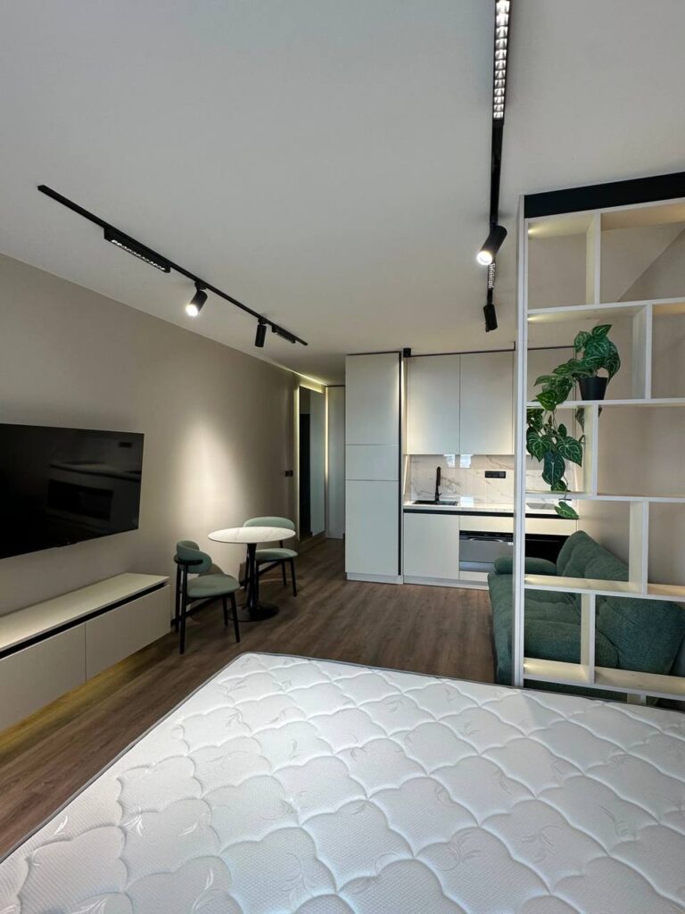 Secondary listing MSG15311