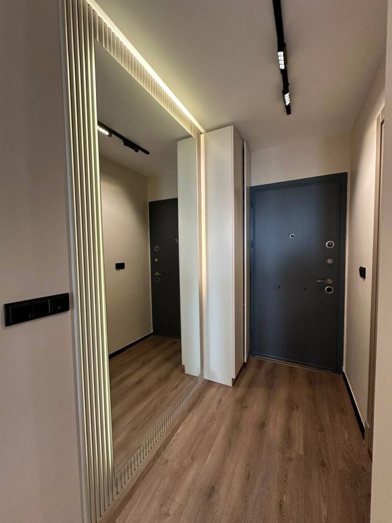 Secondary listing MSG15311