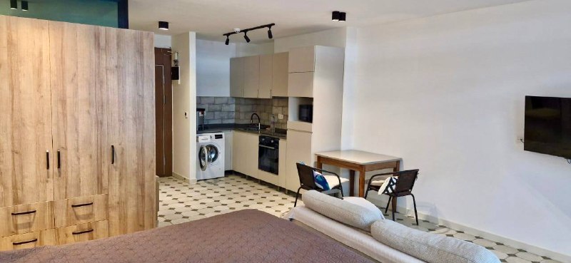 Secondary listing MSG15368