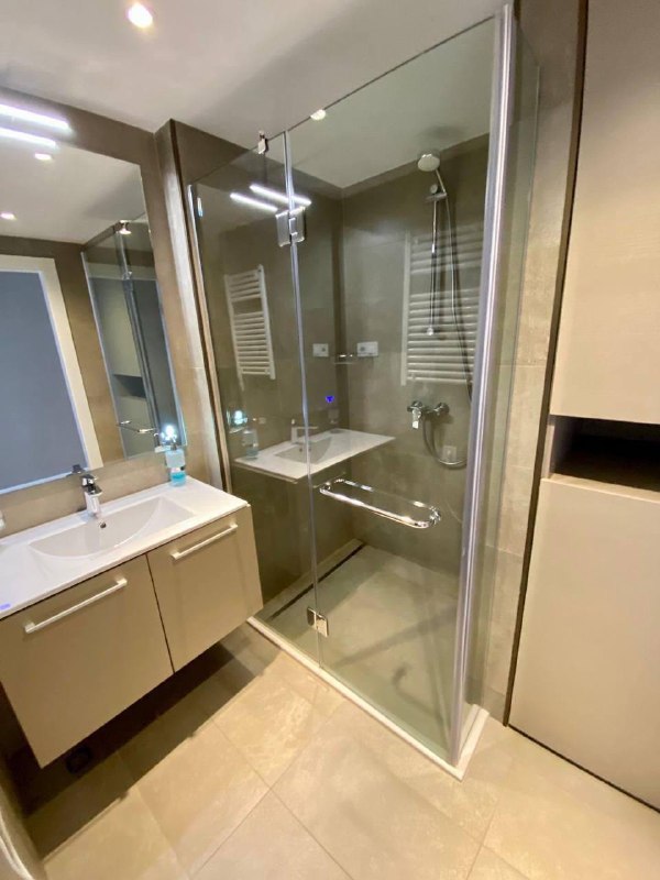 Secondary listing 65668670
