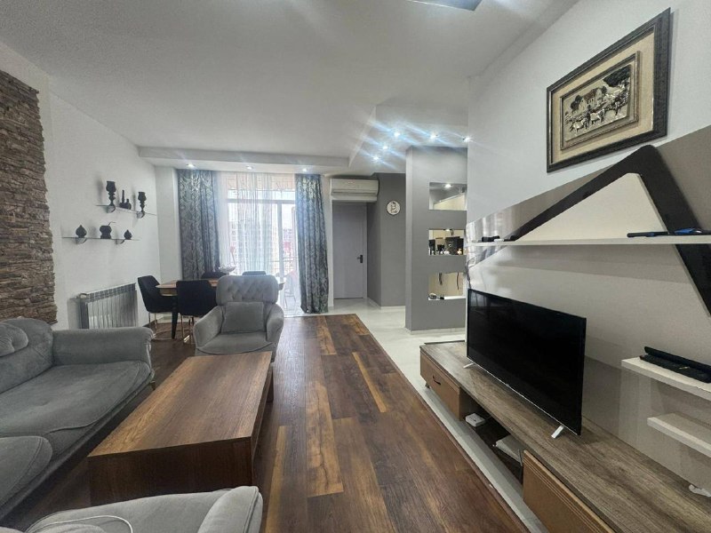 Secondary listing 79463839