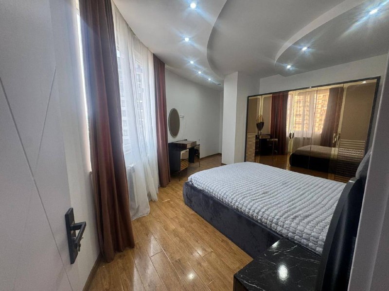 Secondary listing 79463839