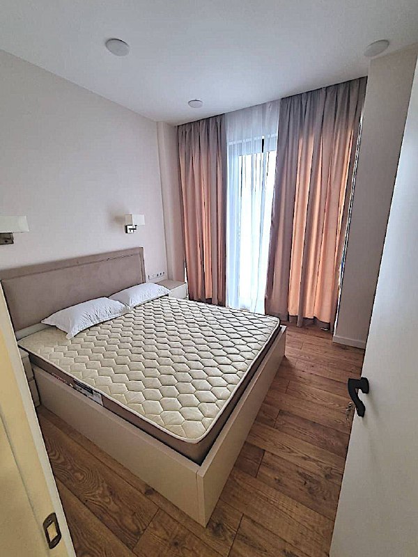 Secondary listing 79527041