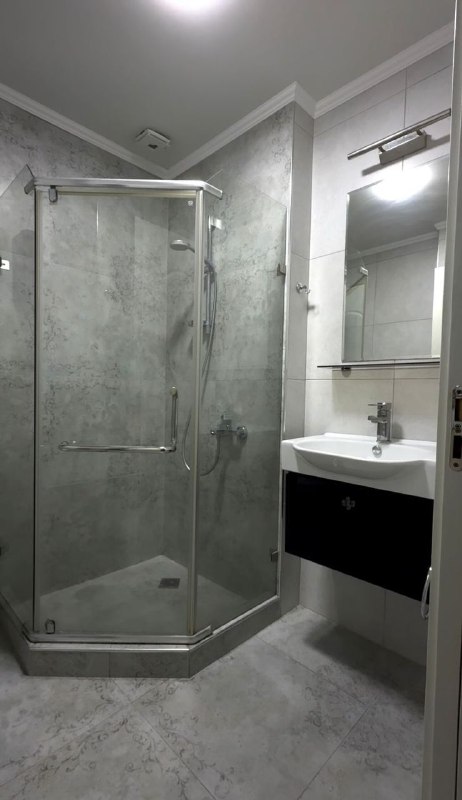 Secondary listing 79723697