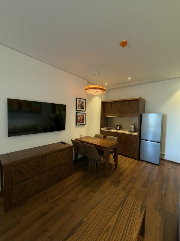 Secondary listing 74259631