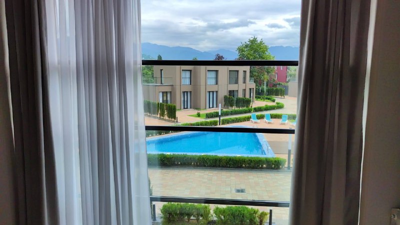 Secondary listing 74069725
