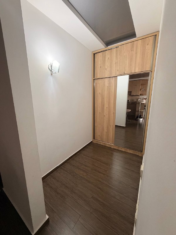 Secondary listing 80311801