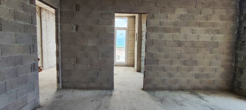 Secondary listing 80345163