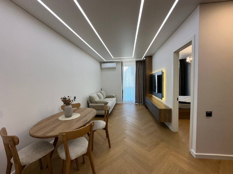 Secondary listing 77810589