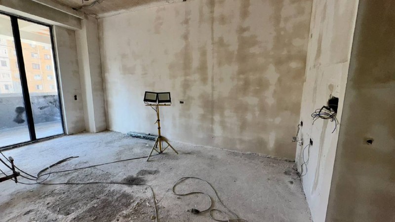 Secondary listing 80483511