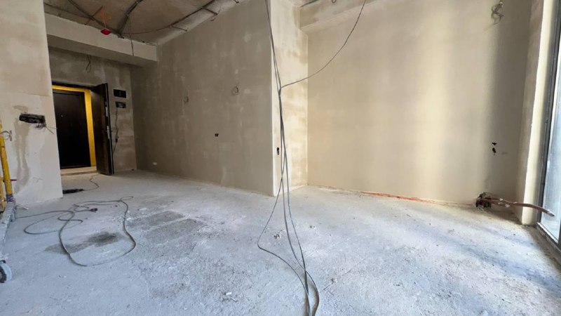 Secondary listing 80483511