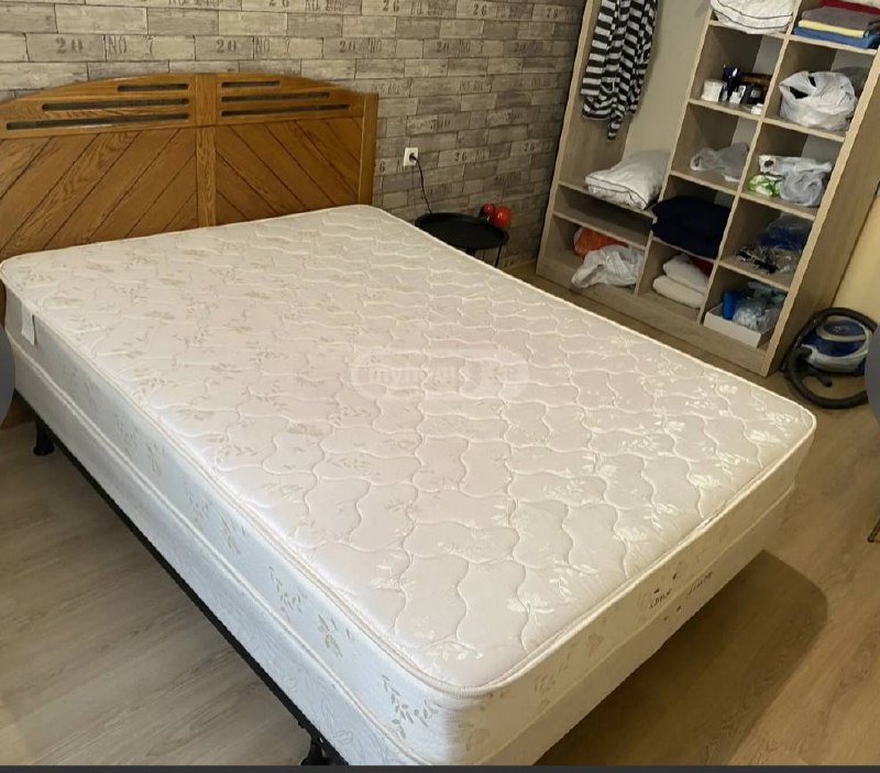 Secondary listing 80681607