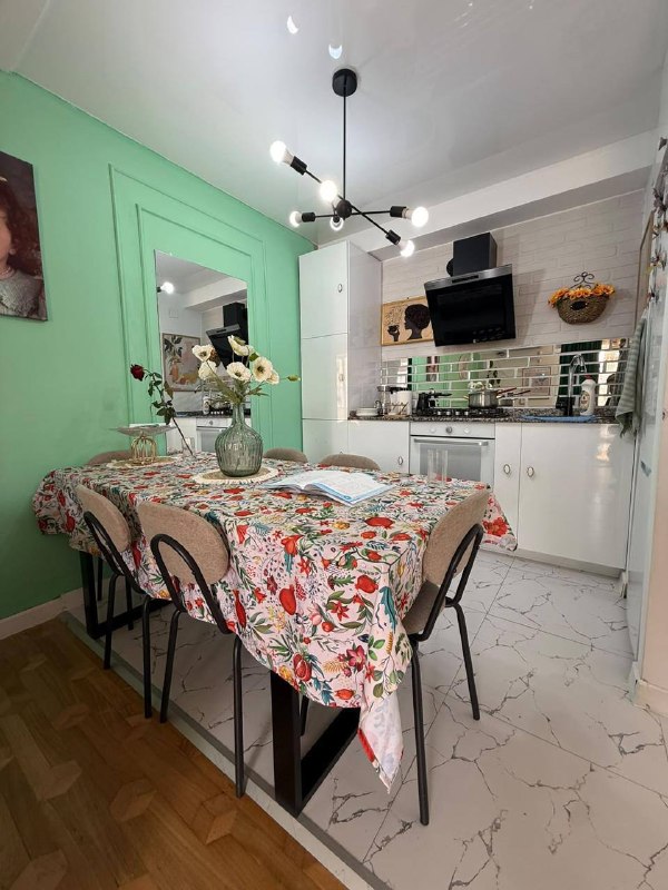 Secondary listing 80683855