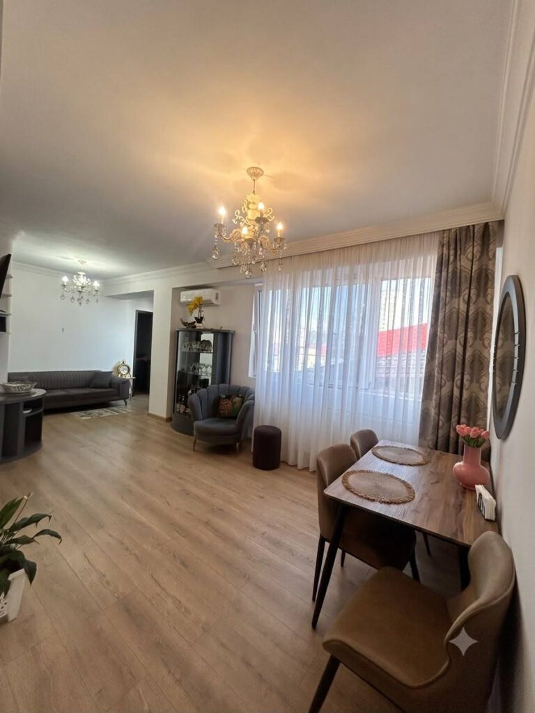 2-комнатная квартира 57.5 м² в районе Центр / Парк 6 Мая — фото объекта