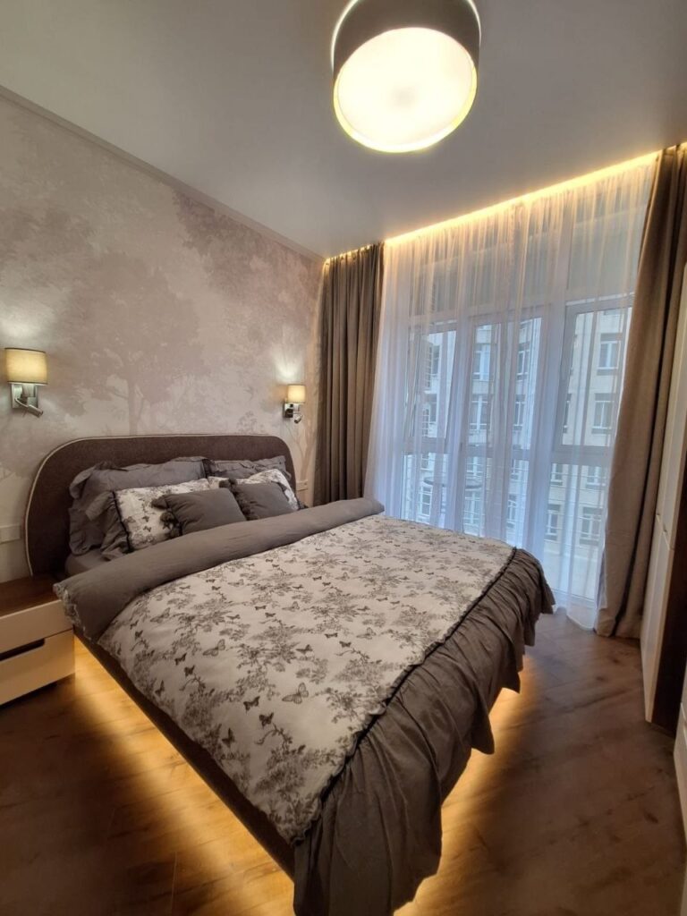 Secondary listing 79384177
