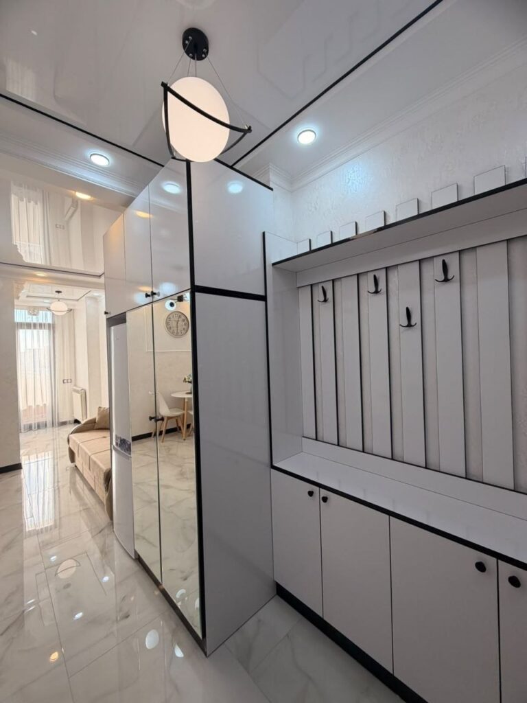 Secondary listing 76041779